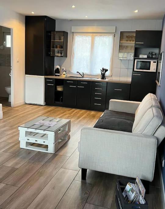 La Mirabella, Studio Avec Sauna Mirebeau-sur-Beze Zewnętrze zdjęcie